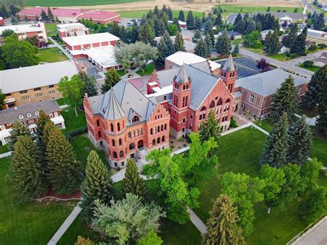 How big is University of Montana Western